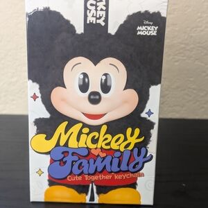 Mickey Family Cute Together Keychain Blind Box